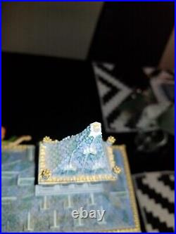 Disney Peter Pan Snow Globe You Can Fly Big Ben Clock Tower Description