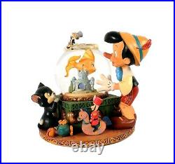 Disney Pinocchio Snow Globe Musical Fishbowl in Box RARE