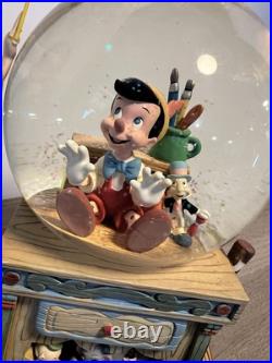 Disney Pinocchio & The Blue Fairy Snow Globe Working No Box Disney Pinocchio & The Blue Fairy Snow Globe Working No Box