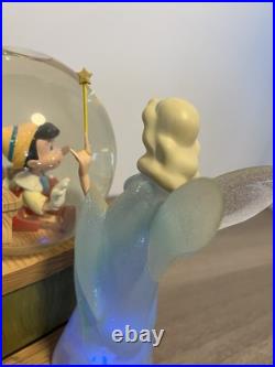 Disney Pinocchio & The Blue Fairy Snow Globe Working No Box Disney Pinocchio & The Blue Fairy Snow Globe Working No Box