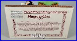 Disney Pinocchio Water Snowglobe Figaro & Cleo Fish Bowl Globe Rare Used