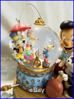 Disney Pinocchio and Figaro Snowglobe Limited Edition