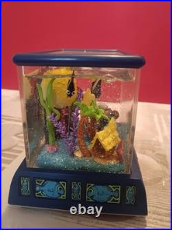 Disney Pixar, Finding Nemo, Aquarium Snow Globe Music Box