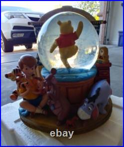 Disney Poo & Christopher Musical Snowglobe Never Used 1990 Collector Edition