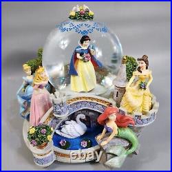 Disney Princess Garden Musical Snow Globe Snow White Belle Cinderella 7 1/4