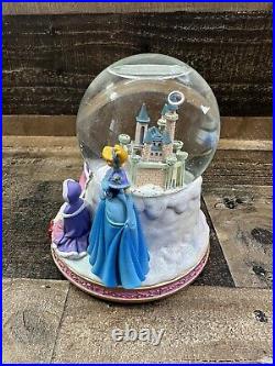 Disney Princess Snow Water Musical Globe