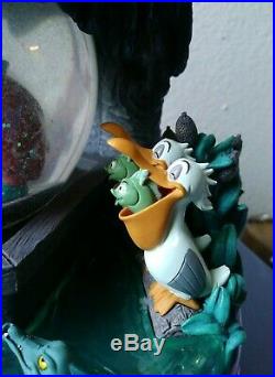 Disney Rare The Little Mermaid Kiss The Girl Snow Globe