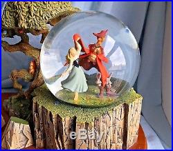 Disney SLEEPING BEAUTY Anniversary SNOWGLOBE AURORA BRIAR ROSE PHILLIP