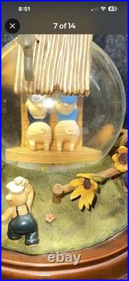 Disney Silly Symphony Three Little Pigs 70th Anniv. Musical Snow Globe Works