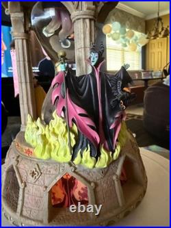 Disney Sleeping Beauty Aurora Hourglass Musical Light-up Snowglobe Rare Disney Sleeping Beauty Aurora Hourglass Musical Light-up Snowglobe Rare