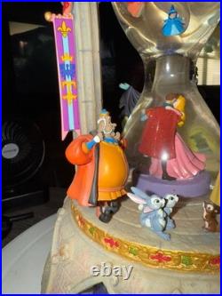 Disney Sleeping Beauty Aurora Hourglass Musical Light-up Snowglobe Rare Disney Sleeping Beauty Aurora Hourglass Musical Light-up Snowglobe Rare