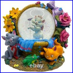 Disney Snow Globe Aristocats in Basket Plays Waltz of the Flowers #95520