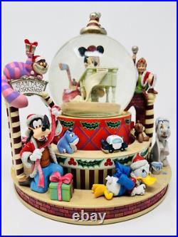 Disney Snow Globe Mickey And Friends Christmas Globe Goofy Stitch Snow