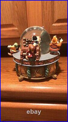 Disney-Snow White 7 Dwarf Musical Snow Globe Reading Book Whistle a Happy Tune