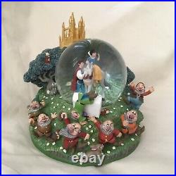 Disney Snow White & Seven Dwarfs Musical Box Figurines SnowGlobes-MIB