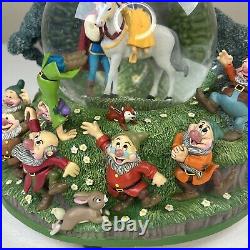 Disney Snow White & Seven Dwarfs Musical Snow Globe Prince Castle Brahms Walz