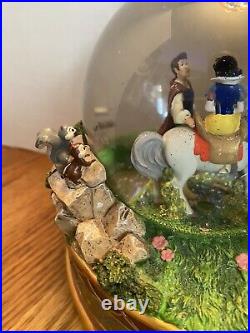 Disney Snow White Snow Globe Music Box