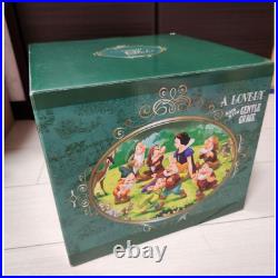 Disney Snow White Snow Globe Seven Dwarfs