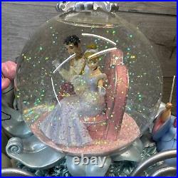 Disney Snowglobe Cinderella & Prince Musical Carriage Motorized 50th Anniversary