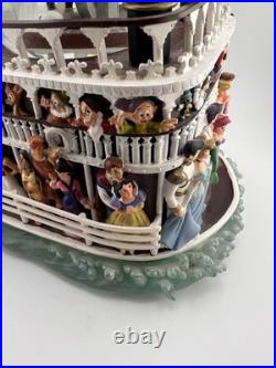 Disney Steamboat Willie Liberty Belle River Boat Mickey Musical Snow globe READ