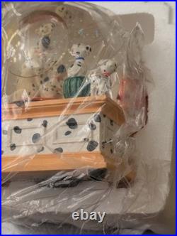 Disney Store 101 Dalmatians Snow Globe Music Box Cruella de Vil Tune New with Box