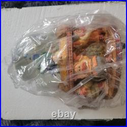 Disney Store 1990's Snow White and The Seven Dwarfs Large Snow Globe & Music Box