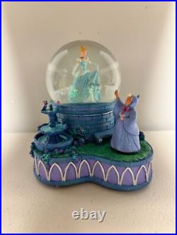 Disney Store Cinderella & Fairy Godmother Moving Musical Snow Globe