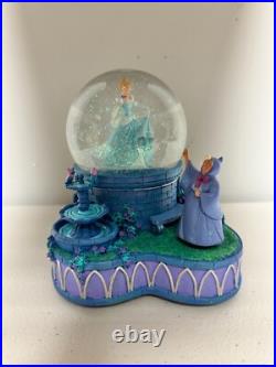 Disney Store Cinderella & Fairy Godmother Moving Musical Snow Globe