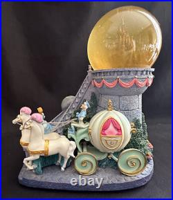 Disney Store Cinderella Musical Snow Globe Tune- Cinderella's Dream Of The Ball