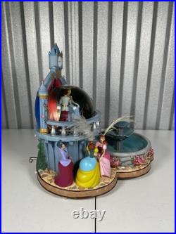 Disney Store Cinderella Rotating Fountain Snow globe READ DESCRIPTION