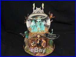 Disney Store Excl. Haunted Mansion Musical Snowglobe Grim Grinning Ghosts withBox