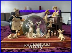 Disney Store Exclusive 101 Dalmations Cruella Snow Globe Music Light don't Work