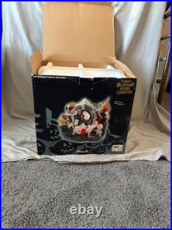Disney Store Exclusive A Nightmare Before Christmas Snow Globe RARE