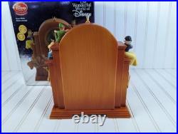 Disney Store Exclusive Snow globe Wish Upon a Star Jiminy Cricket Radio with Box