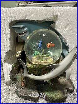 Disney Store Finding Nemo Snow Globe 3 Sharks Dory Nemo See Description READ