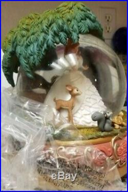 Disney Store Large Enchanted Giselle and Woodland Friends Snow Globe 2008 Rare