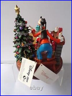 Disney Store Large Mickey Mouse Snow Globe Musical Christmas Decoration