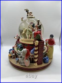 Disney Store Mickey's Holiday Workshop Snow globe With Original Box Tested Works