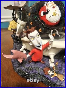 Disney Store Nightmare Before Christmas Jack Catches Santa Musical Snow Globe