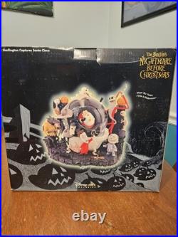 Disney Store Nightmare Before Christmas Jack Catches Santa Musical Snow Globe