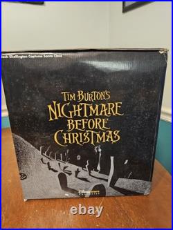 Disney Store Nightmare Before Christmas Jack Catches Santa Musical Snow Globe