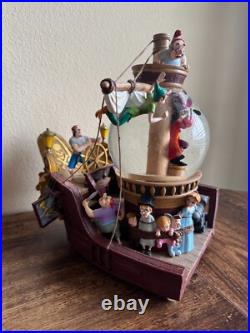 Disney Store PETER PAN'PIRATE SHIP SHOWDOWN' Glittered SNOW GLOBE RARE Disney Store PETER PAN'PIRATE SHIP SHOWDOWN' Glittered SNOW GLOBE RARE