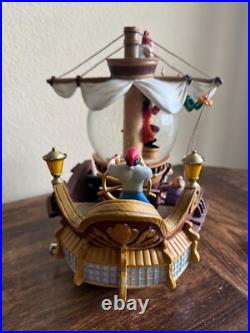 Disney Store PETER PAN'PIRATE SHIP SHOWDOWN' Glittered SNOW GLOBE RARE Disney Store PETER PAN'PIRATE SHIP SHOWDOWN' Glittered SNOW GLOBE RARE