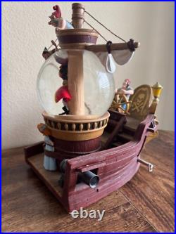 Disney Store PETER PAN'PIRATE SHIP SHOWDOWN' Glittered SNOW GLOBE RARE Disney Store PETER PAN'PIRATE SHIP SHOWDOWN' Glittered SNOW GLOBE RARE