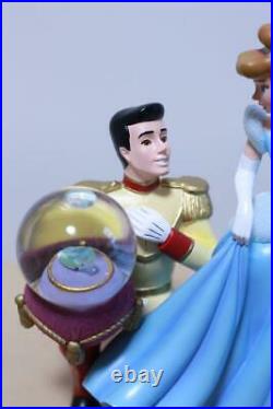 Disney Store Princess Cinderella Prince glass slipper Snow Globe Figure MusicBox