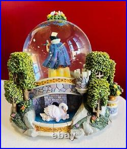 Disney Store Rare Multi-Princess Once Upon A Dream Musical Snow Globe WithBox
