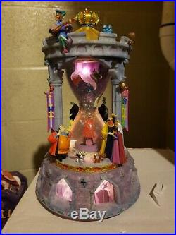 Disney Store Sleeping Beauty Hourglass Musical Light Up Disney Snow globe EX