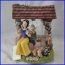 Disney Store Snow White And Dopey Wishing Well Snow Globe In Original Box READ