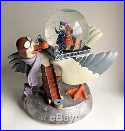 Disney THE RESCUERS Snowglobe BERNARD and BIANCA Battery-operated Snow Blower