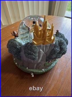 Disney TUNEBRAHM'S-WALTZ WORDS AND MUSIC BY BRAHMS J Snow Globe